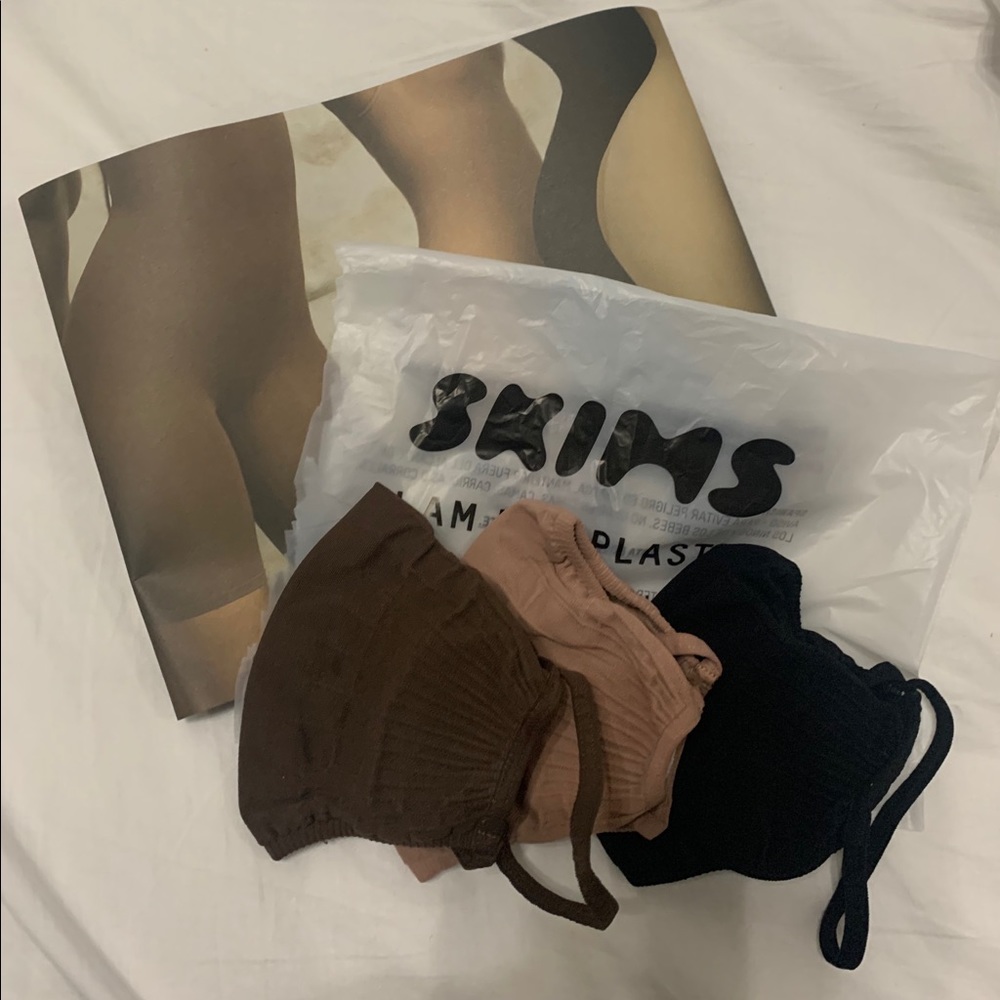 3 SKIMS Face Mask BUNDLE
